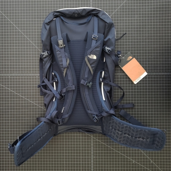 THE NORTH FACE ZEPHYRUS 26 PACK - Picture 3 of 16